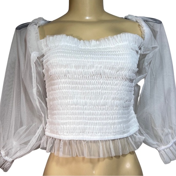 🎩🗝️ NWT $49 Evolutionary Smocked Crop Top - Picture 2 of 2